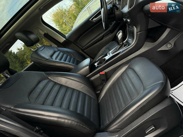 Черный Форд Эдж, объемом двигателя 2 л и пробегом 150 тыс. км за 15950 $, фото 42 на Automoto.ua