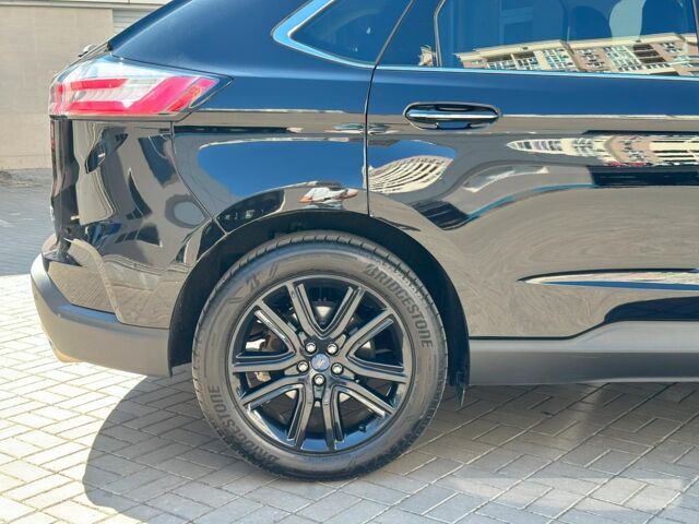 Чорний Форд Едж, об'ємом двигуна 2 л та пробігом 60 тис. км за 21490 $, фото 16 на Automoto.ua