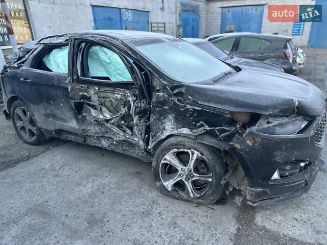 Черный Форд Эдж, объемом двигателя 2.72 л и пробегом 100 тыс. км за 4000 $, фото 2 на Automoto.ua
