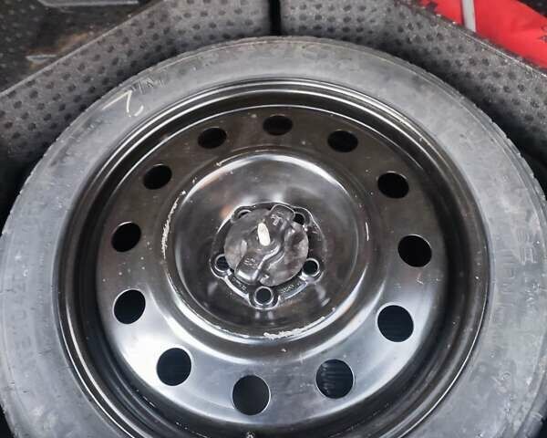 Чорний Форд Едж, об'ємом двигуна 2 л та пробігом 173 тис. км за 17800 $, фото 5 на Automoto.ua