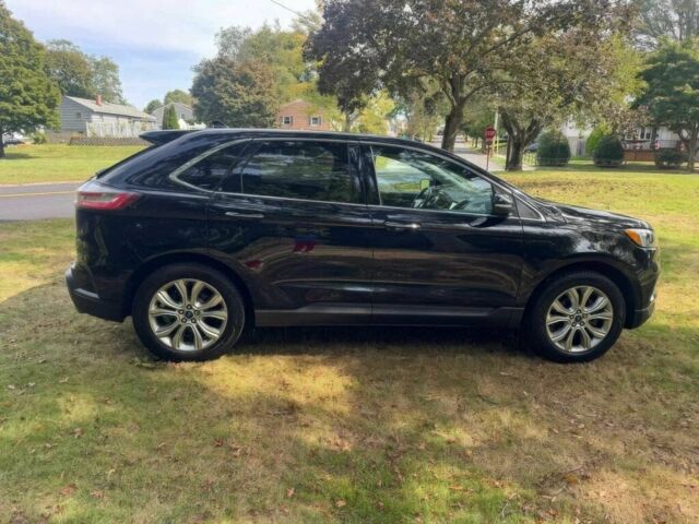 Черный Форд Эдж, объемом двигателя 2 л и пробегом 34 тыс. км за 11100 $, фото 3 на Automoto.ua