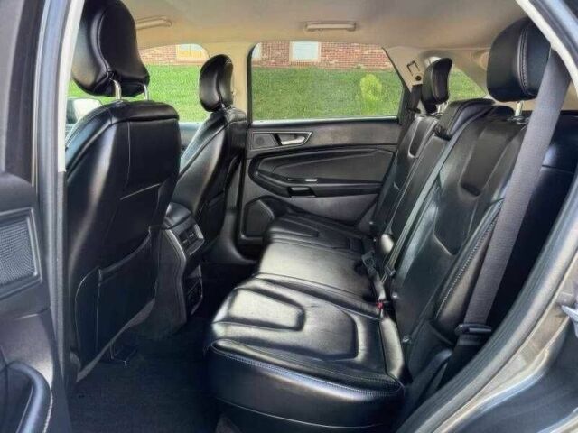 Черный Форд Эдж, объемом двигателя 2 л и пробегом 89 тыс. км за 11000 $, фото 10 на Automoto.ua