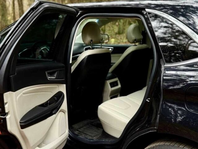 Черный Форд Эдж, объемом двигателя 2 л и пробегом 88 тыс. км за 17000 $, фото 10 на Automoto.ua