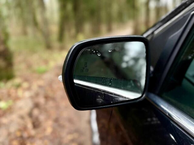 Черный Форд Эдж, объемом двигателя 2 л и пробегом 110 тыс. км за 14500 $, фото 4 на Automoto.ua