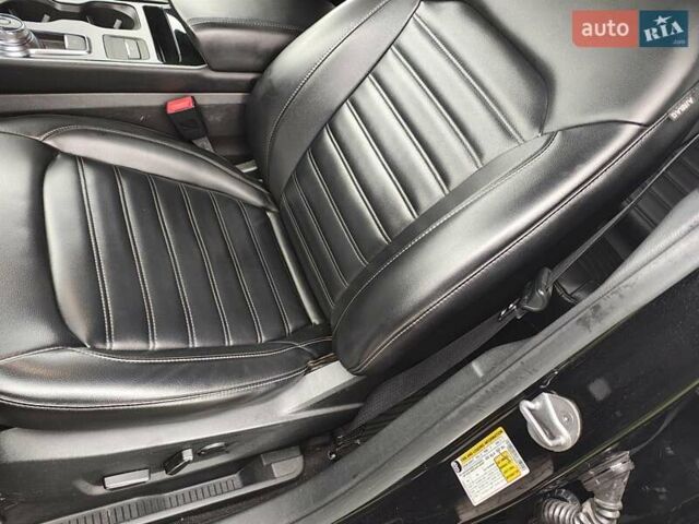 Черный Форд Эдж, объемом двигателя 2 л и пробегом 122 тыс. км за 16700 $, фото 2 на Automoto.ua