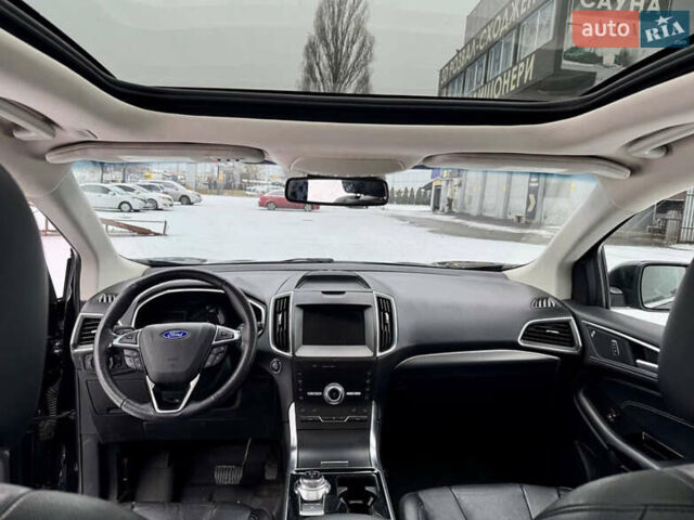 Черный Форд Эдж, объемом двигателя 2 л и пробегом 151 тыс. км за 12500 $, фото 4 на Automoto.ua