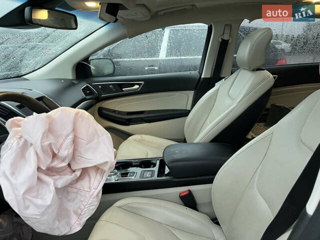 Чорний Форд Едж, об'ємом двигуна 2 л та пробігом 153 тис. км за 13700 $, фото 8 на Automoto.ua