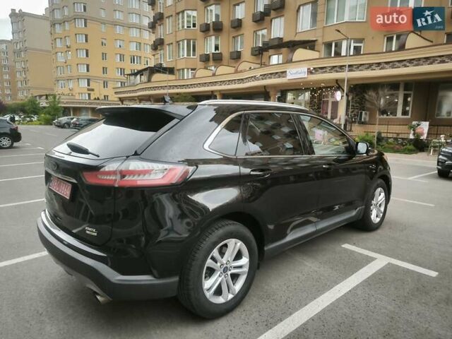 Черный Форд Эдж, объемом двигателя 2 л и пробегом 238 тыс. км за 15900 $, фото 4 на Automoto.ua