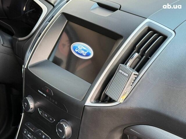 Черный Форд Эдж, объемом двигателя 2 л и пробегом 118 тыс. км за 21990 $, фото 22 на Automoto.ua