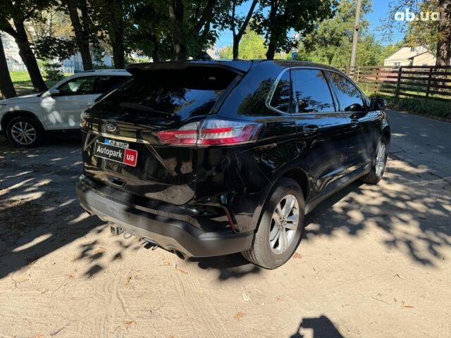 Чорний Форд Едж, об'ємом двигуна 2 л та пробігом 130 тис. км за 21690 $, фото 5 на Automoto.ua