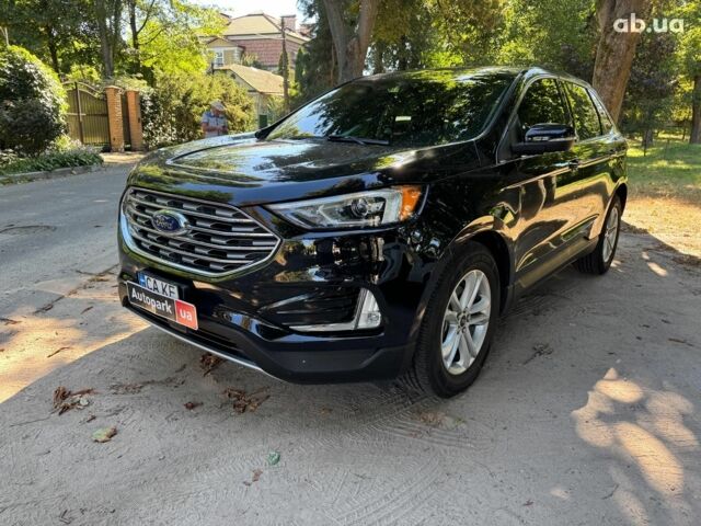 Чорний Форд Едж, об'ємом двигуна 2 л та пробігом 130 тис. км за 21690 $, фото 1 на Automoto.ua