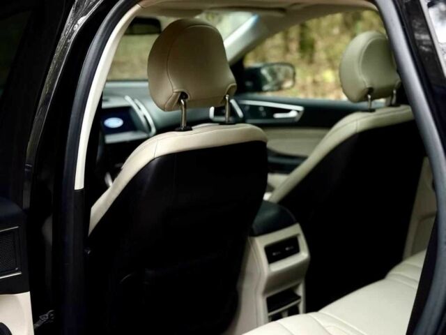 Черный Форд Эдж, объемом двигателя 2 л и пробегом 88 тыс. км за 17000 $, фото 13 на Automoto.ua