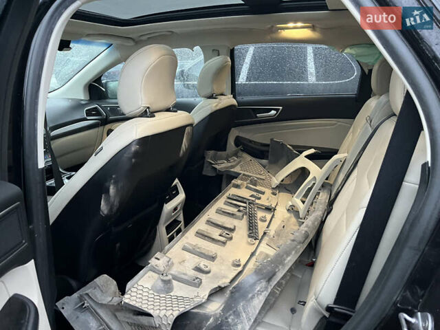 Чорний Форд Едж, об'ємом двигуна 2 л та пробігом 153 тис. км за 13700 $, фото 9 на Automoto.ua