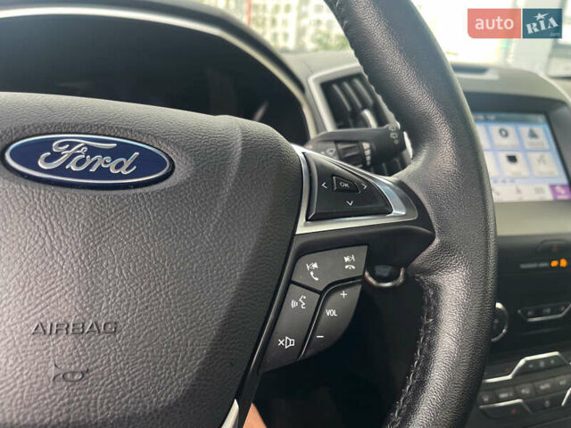 Черный Форд Эдж, объемом двигателя 2 л и пробегом 85 тыс. км за 20700 $, фото 30 на Automoto.ua