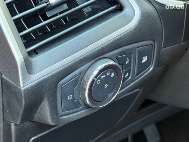 Черный Форд Эдж, объемом двигателя 2 л и пробегом 118 тыс. км за 21990 $, фото 14 на Automoto.ua