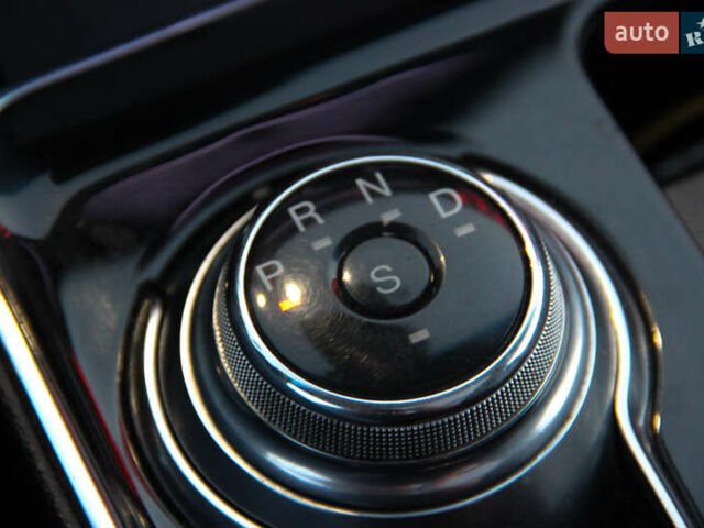 Черный Форд Эдж, объемом двигателя 2 л и пробегом 86 тыс. км за 24900 $, фото 52 на Automoto.ua