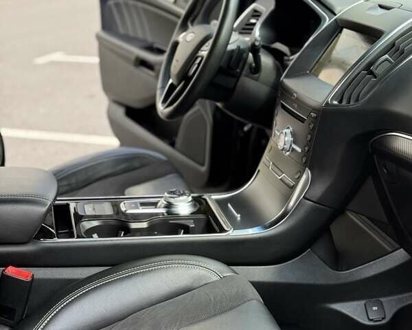 Черный Форд Эдж, объемом двигателя 2.69 л и пробегом 72 тыс. км за 23500 $, фото 10 на Automoto.ua