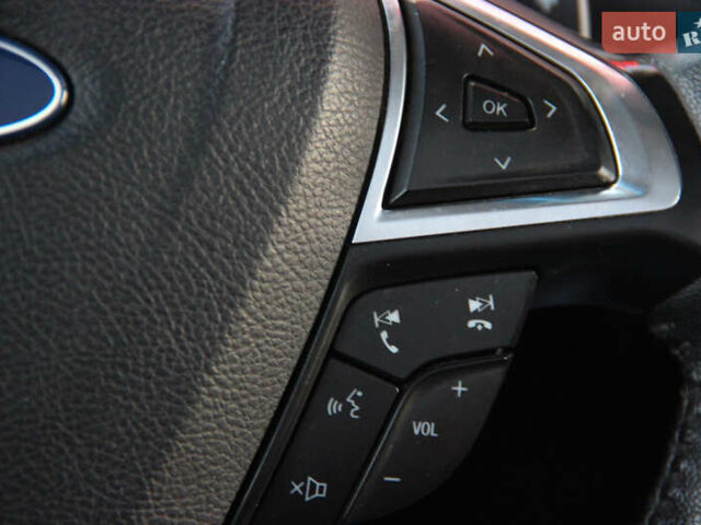 Черный Форд Эдж, объемом двигателя 2 л и пробегом 86 тыс. км за 24900 $, фото 59 на Automoto.ua