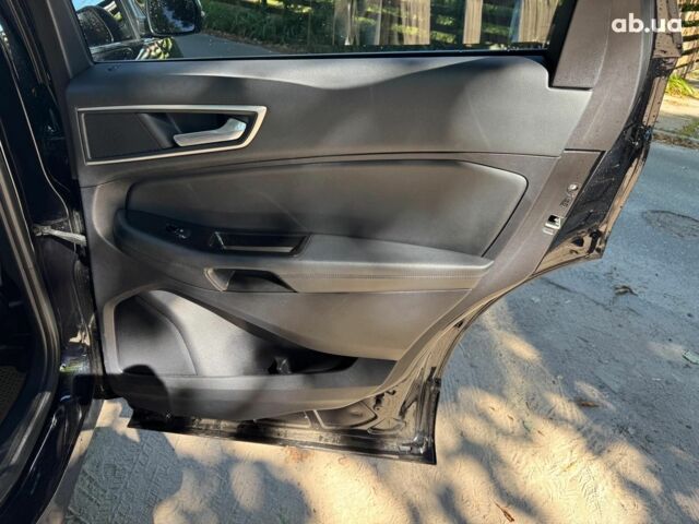 Чорний Форд Едж, об'ємом двигуна 2 л та пробігом 130 тис. км за 21690 $, фото 22 на Automoto.ua