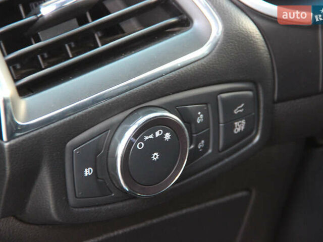 Черный Форд Эдж, объемом двигателя 2 л и пробегом 86 тыс. км за 24900 $, фото 31 на Automoto.ua