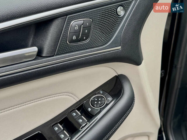 Чорний Форд Едж, об'ємом двигуна 2 л та пробігом 155 тис. км за 17900 $, фото 11 на Automoto.ua