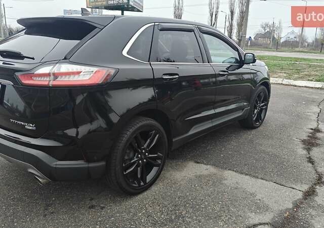 Черный Форд Эдж, объемом двигателя 2 л и пробегом 80 тыс. км за 19999 $, фото 15 на Automoto.ua