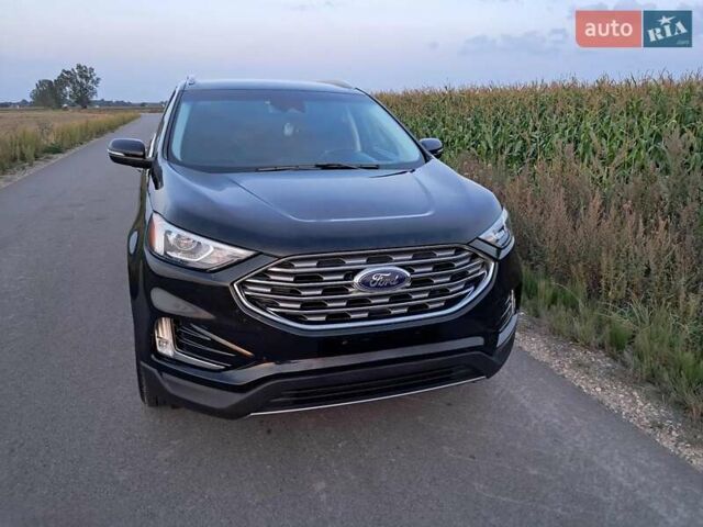 Чорний Форд Едж, об'ємом двигуна 2 л та пробігом 150 тис. км за 24900 $, фото 1 на Automoto.ua
