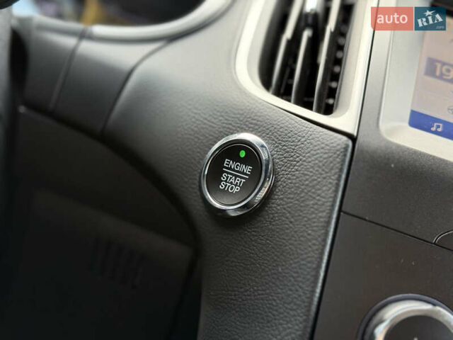 Черный Форд Эдж, объемом двигателя 2 л и пробегом 276 тыс. км за 14000 $, фото 48 на Automoto.ua