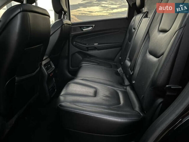 Черный Форд Эдж, объемом двигателя 2 л и пробегом 137 тыс. км за 27500 $, фото 7 на Automoto.ua