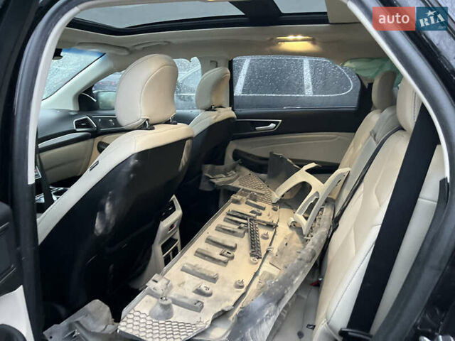 Чорний Форд Едж, об'ємом двигуна 2 л та пробігом 153 тис. км за 13700 $, фото 10 на Automoto.ua