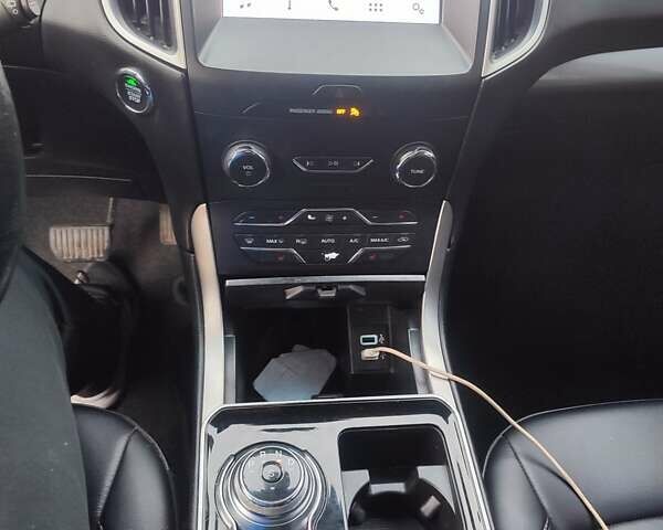 Чорний Форд Едж, об'ємом двигуна 2 л та пробігом 173 тис. км за 17800 $, фото 14 на Automoto.ua