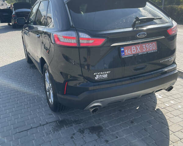 Чорний Форд Едж, об'ємом двигуна 2 л та пробігом 117 тис. км за 23400 $, фото 4 на Automoto.ua