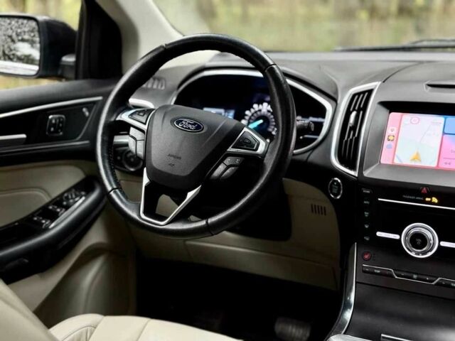 Черный Форд Эдж, объемом двигателя 2 л и пробегом 88 тыс. км за 17000 $, фото 7 на Automoto.ua