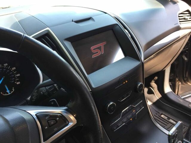 Черный Форд Эдж, объемом двигателя 2 л и пробегом 55 тыс. км за 18000 $, фото 5 на Automoto.ua