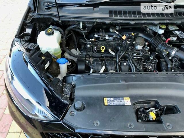 Чорний Форд Едж, об'ємом двигуна 2 л та пробігом 133 тис. км за 18300 $, фото 93 на Automoto.ua