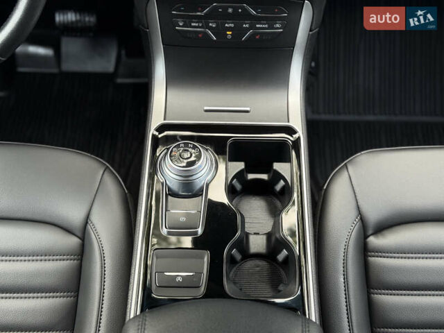 Черный Форд Эдж, объемом двигателя 2 л и пробегом 276 тыс. км за 14000 $, фото 52 на Automoto.ua