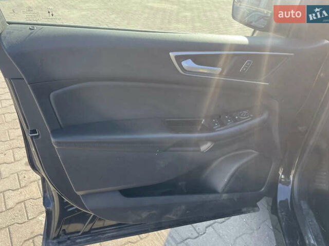 Черный Форд Эдж, объемом двигателя 2 л и пробегом 144 тыс. км за 16500 $, фото 9 на Automoto.ua