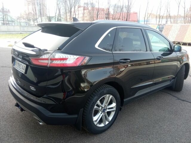 Черный Форд Эдж, объемом двигателя 2 л и пробегом 80 тыс. км за 19500 $, фото 5 на Automoto.ua