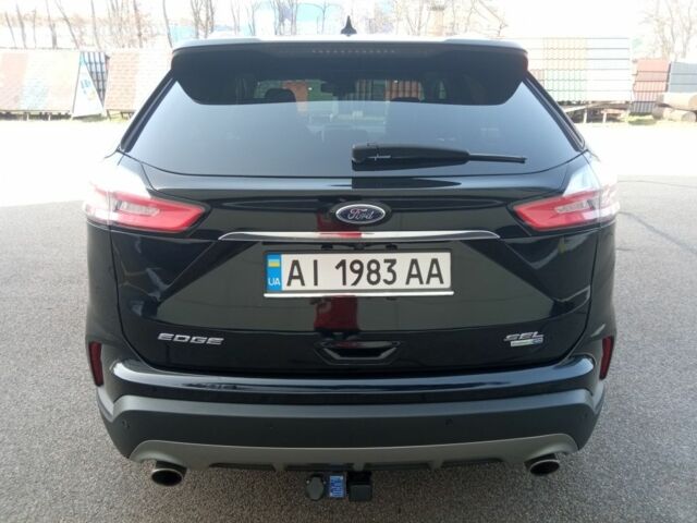 Черный Форд Эдж, объемом двигателя 2 л и пробегом 80 тыс. км за 19500 $, фото 4 на Automoto.ua