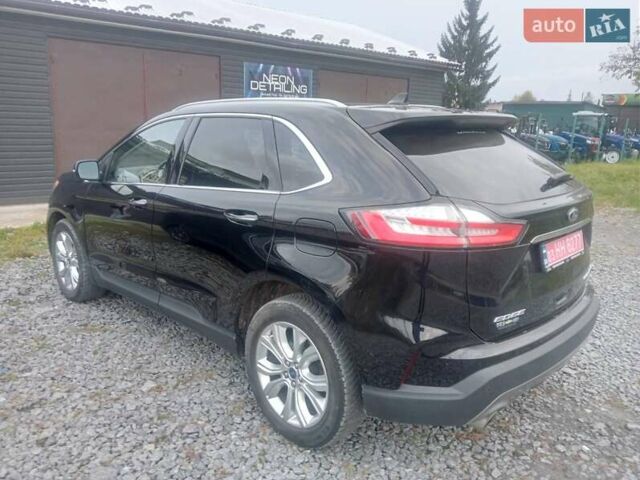 Черный Форд Эдж, объемом двигателя 2 л и пробегом 186 тыс. км за 17700 $, фото 3 на Automoto.ua