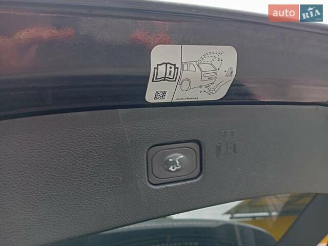 Черный Форд Эдж, объемом двигателя 2 л и пробегом 186 тыс. км за 17700 $, фото 23 на Automoto.ua