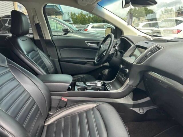 Черный Форд Эдж, объемом двигателя 0 л и пробегом 47 тыс. км за 17400 $, фото 3 на Automoto.ua