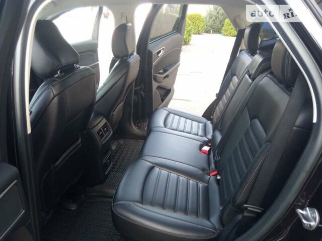 Черный Форд Эдж, объемом двигателя 2 л и пробегом 75 тыс. км за 19500 $, фото 16 на Automoto.ua