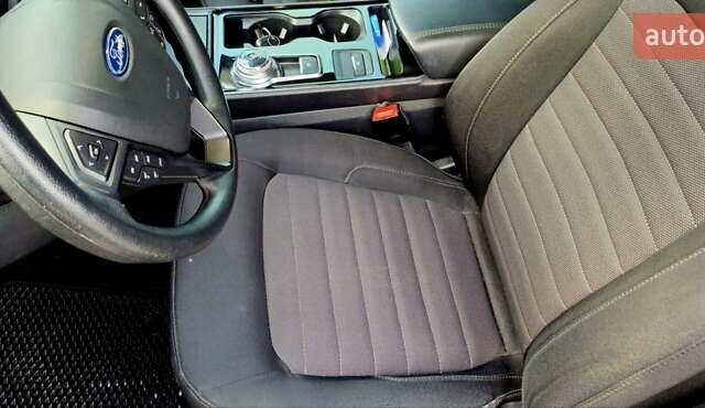 Черный Форд Эдж, объемом двигателя 2 л и пробегом 92 тыс. км за 17500 $, фото 20 на Automoto.ua