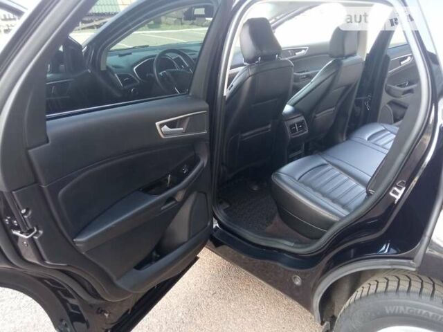 Черный Форд Эдж, объемом двигателя 2 л и пробегом 75 тыс. км за 19500 $, фото 17 на Automoto.ua