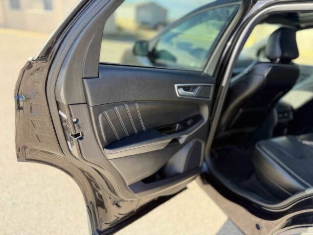 Чорний Форд Едж, об'ємом двигуна 2.7 л та пробігом 34 тис. км за 12300 $, фото 8 на Automoto.ua