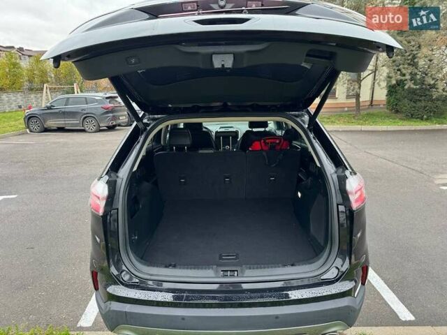 Чорний Форд Едж, об'ємом двигуна 2 л та пробігом 107 тис. км за 18750 $, фото 15 на Automoto.ua