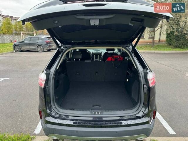 Чорний Форд Едж, об'ємом двигуна 2 л та пробігом 107 тис. км за 18750 $, фото 17 на Automoto.ua