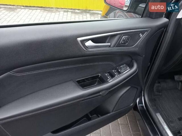 Черный Форд Эдж, объемом двигателя 2 л и пробегом 186 тыс. км за 17700 $, фото 27 на Automoto.ua