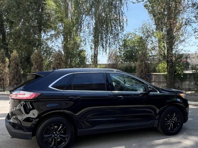 Черный Форд Эдж, объемом двигателя 2 л и пробегом 91 тыс. км за 429 $, фото 4 на Automoto.ua